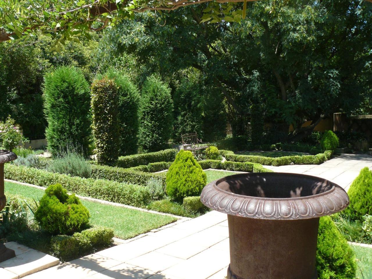Moon&Sixpence Garden Guest House Muldersdrift Buitenkant foto